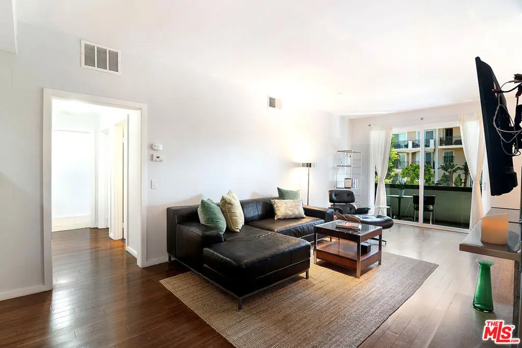 306 Bora Bora Way #202, Marina Del Rey, CA 90292 - #1