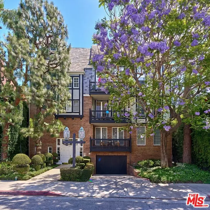 420 S Barrington Avenue #102, Los Angeles, CA 90049 - #1