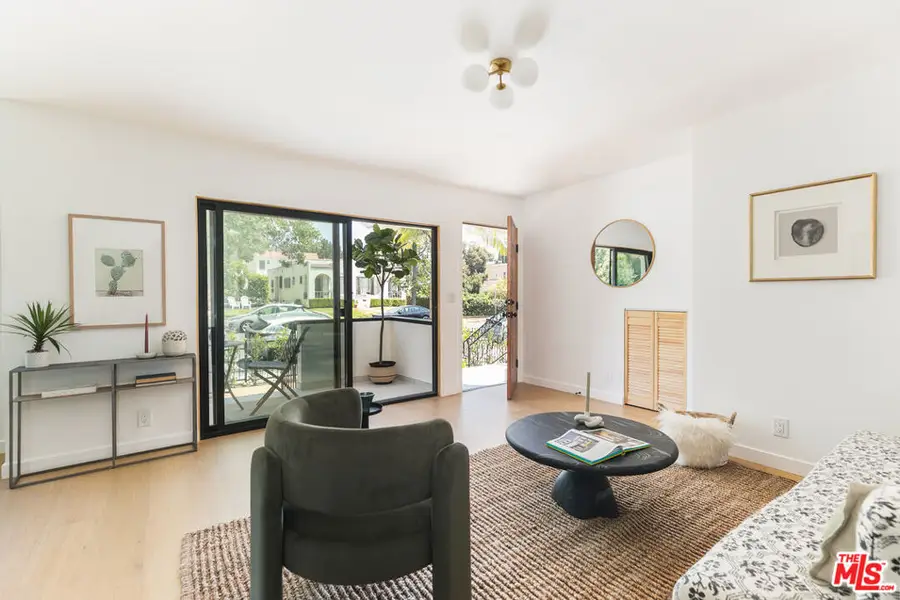 4412 Finley Avenue #1, Los Angeles, CA 90027 - #2
