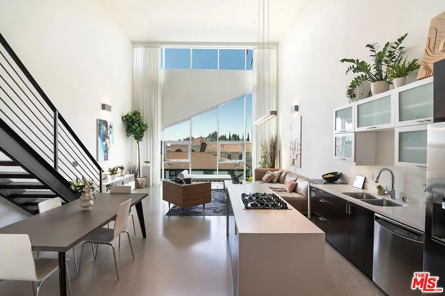 803 Wilcox Avenue #11, Los Angeles, CA 90038 - #2