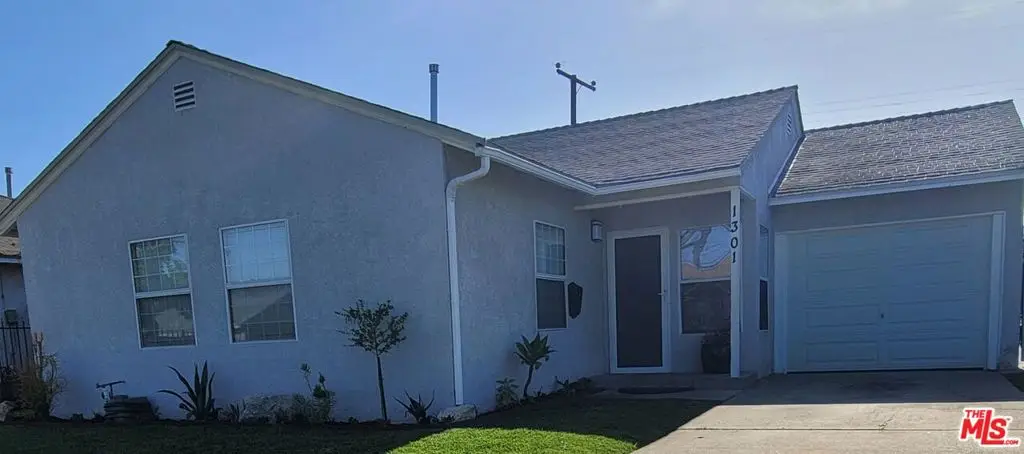 1301 S Amantha Avenue, Compton, CA 90220 - #1