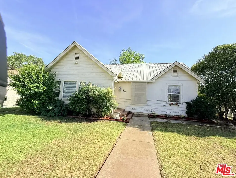 347 Francis Street, Bakersfield, CA 93308 - #1