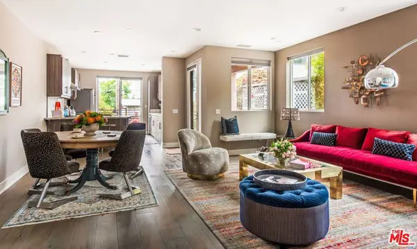 1882 Lucretia Avenue, Los Angeles, CA 90026