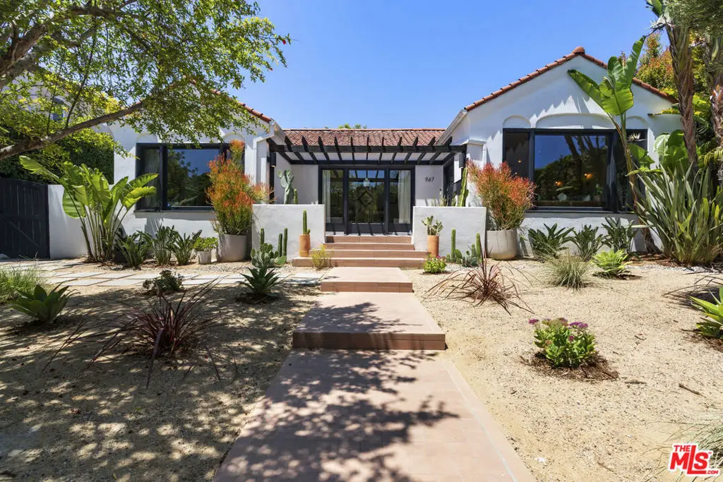947 S Cloverdale Avenue, Los Angeles, CA 90036 - #1