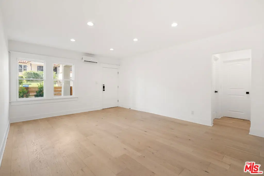 1401 Allison Avenue, Los Angeles, CA 90026 - #1