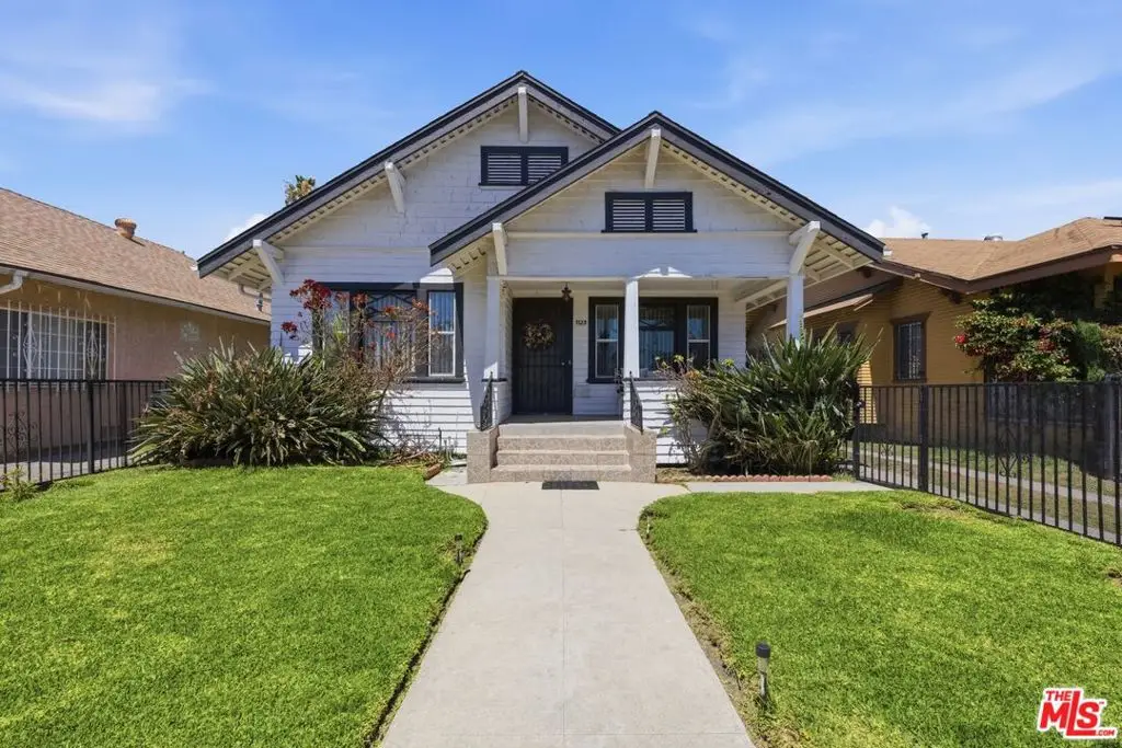1123 W 52nd Street, Los Angeles, CA 90037 - #1