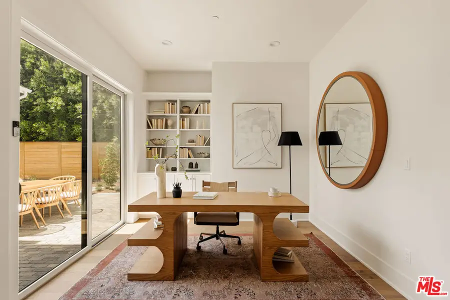 4027 Dixie Canyon Avenue, Sherman Oaks, CA 91423 - #3