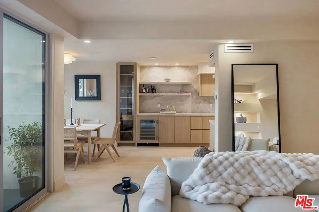 818 N Doheny Drive #205, West Hollywood, CA 90069 - #1