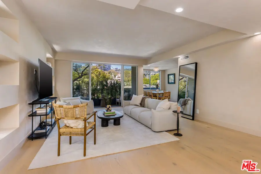 818 N Doheny Drive #205, West Hollywood, CA 90069 - #2