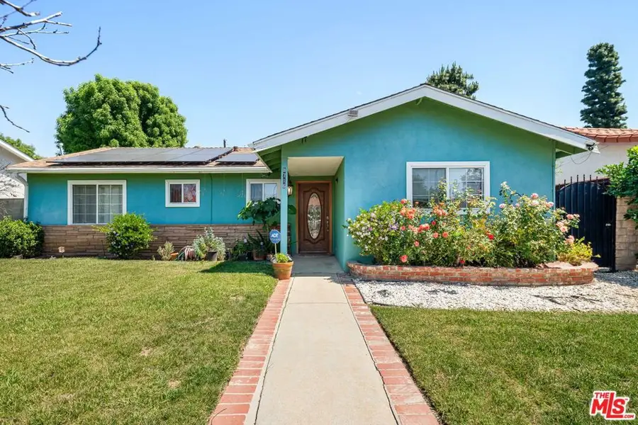 8716 Hayvenhurst Avenue, North Hills, CA 91343 - #2