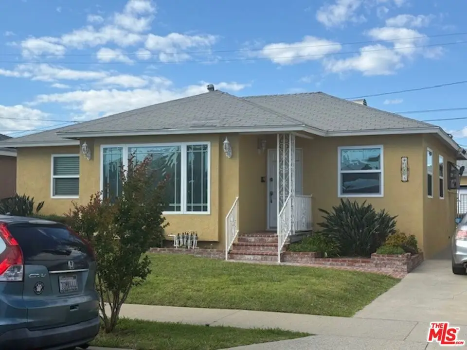 1305 W Piru Street, Compton, CA 90222 - #1