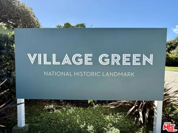5516 Village Green, Los Angeles, CA 90016