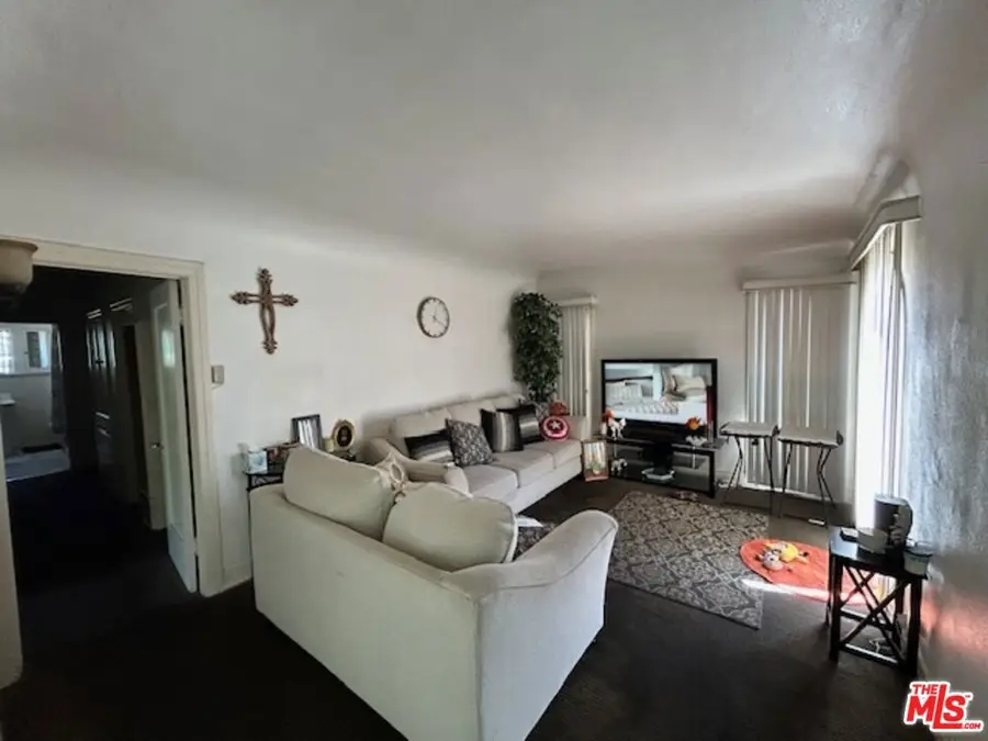 319 E 113th Street, Los Angeles, CA 90061 - #2