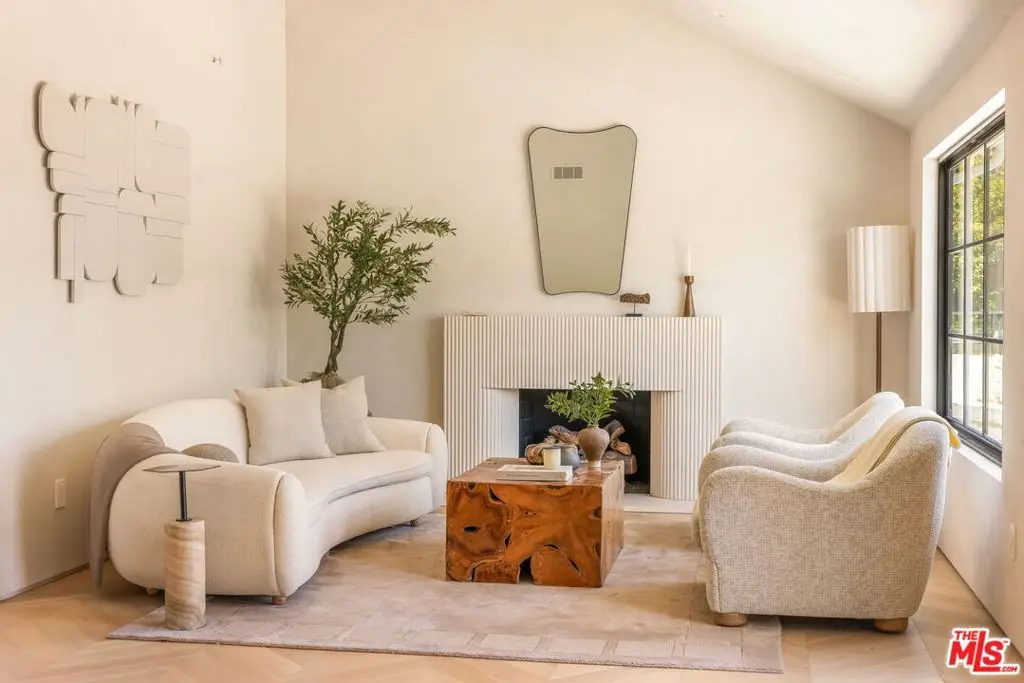 8353 Sunset View Drive, Los Angeles, CA 90069 - #1