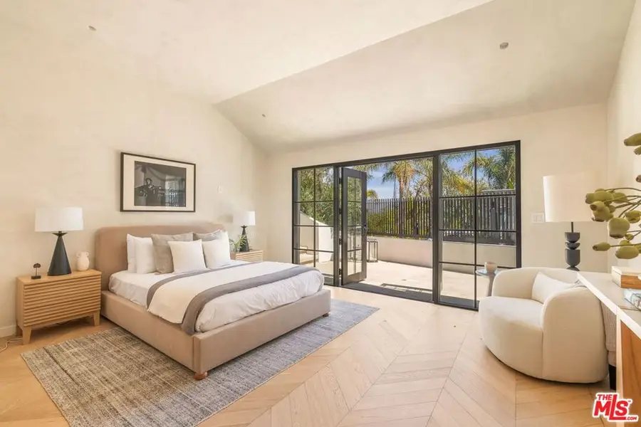 8353 Sunset View Drive, Los Angeles, CA 90069 - #3