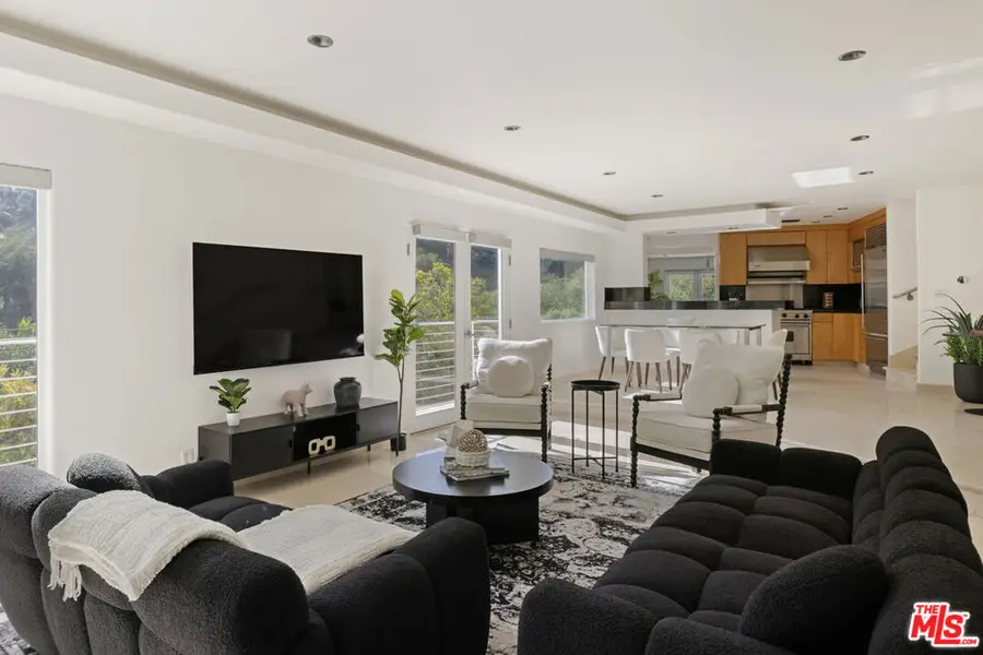 3111 Belden Drive, Los Angeles, CA 90068 - #3