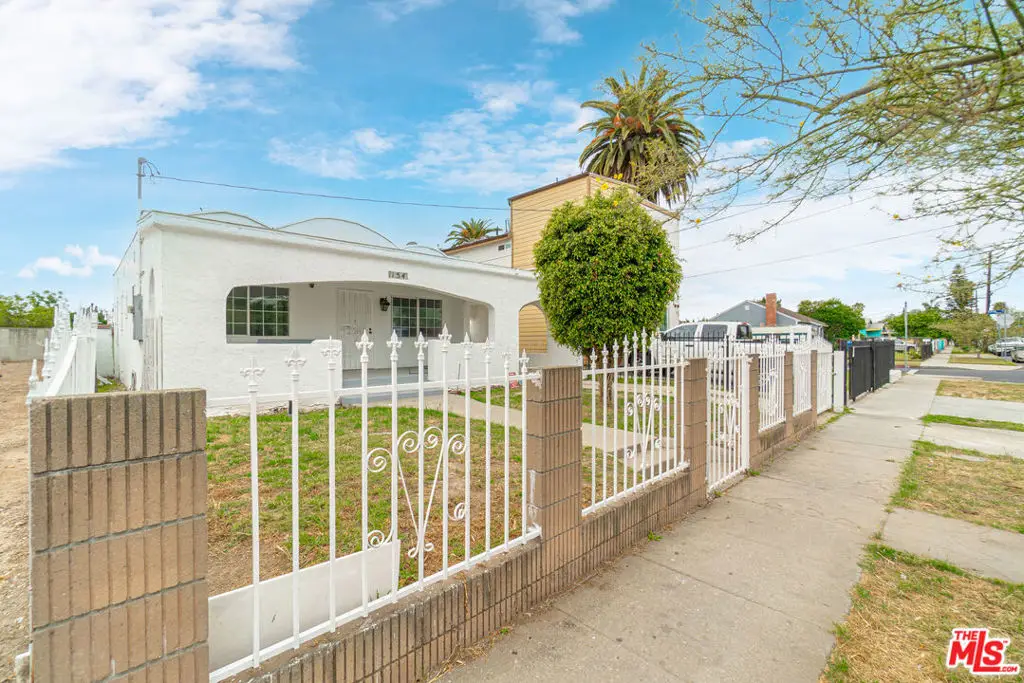 154 W 104th Street, Los Angeles, CA 90003 - #1