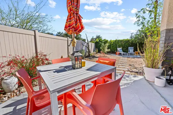 3060 E Sunflower Circle, Palm Springs, CA 92262