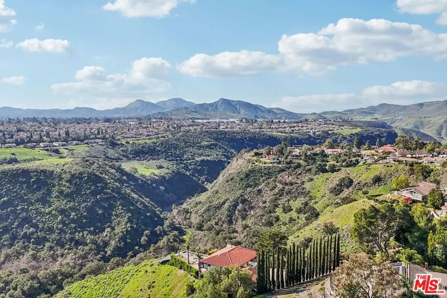1821 Calle Petaluma, Thousand Oaks, CA 91360 - #3