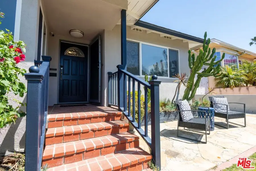 7335 W 87th Place, Los Angeles, CA 90045 - #2