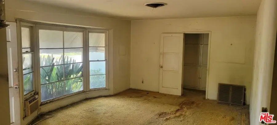 6555 De Celis Place, Van Nuys, CA 91406 - #2