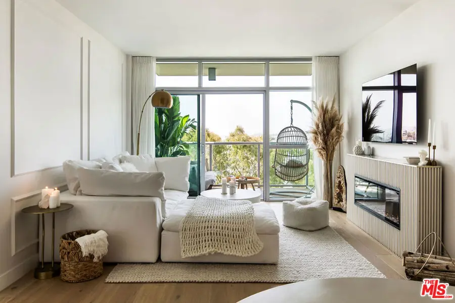 13700 Marina Pointe Drive #704, Marina Del Rey, CA 90292 - #2