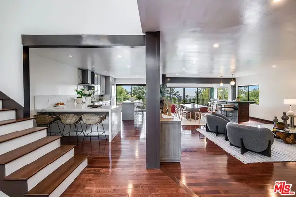 9234 Kinglet Drive, Los Angeles, CA 90069