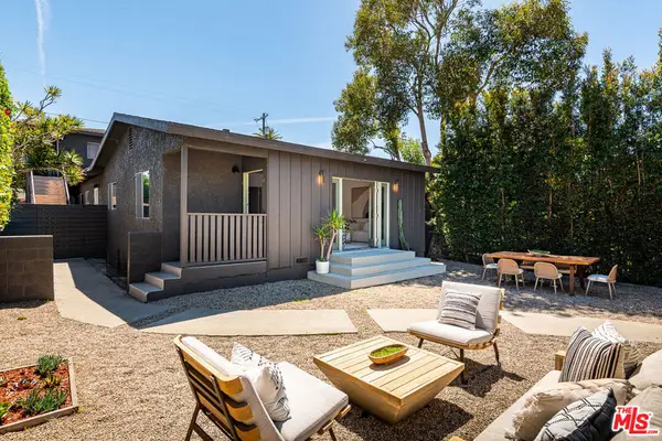 830 Palms Boulevard, Venice, CA 90291