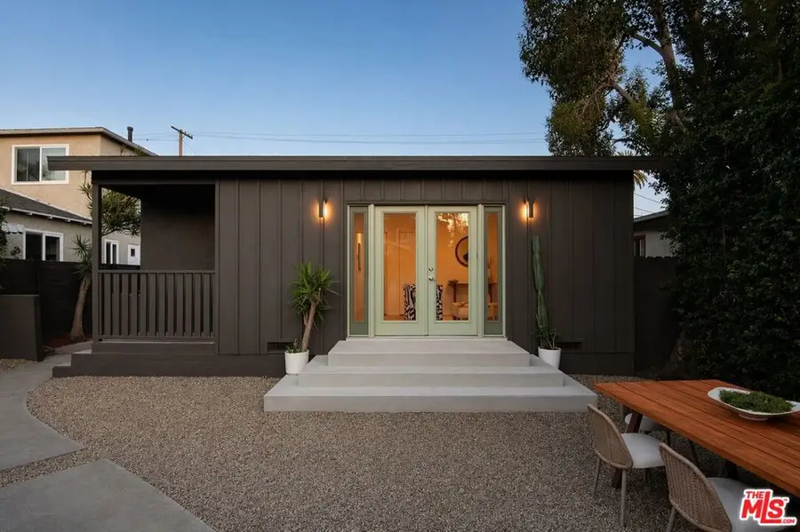 830 Palms Boulevard, Venice, CA 90291 - #3