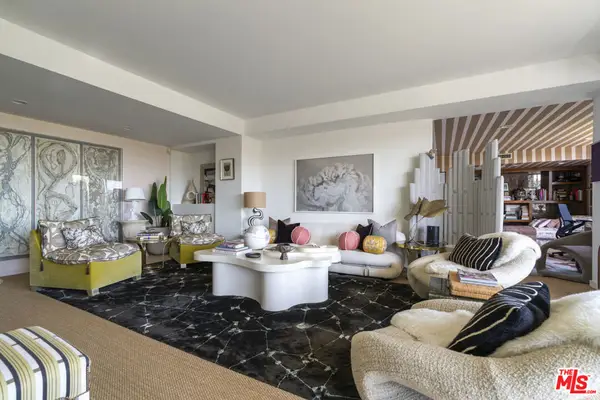 818 N Doheny Drive #302, West Hollywood, CA 90069