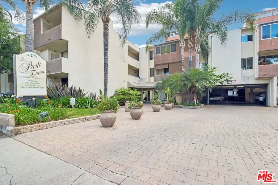 5325 Newcastle Avenue #201, Encino, CA 91316 - #2