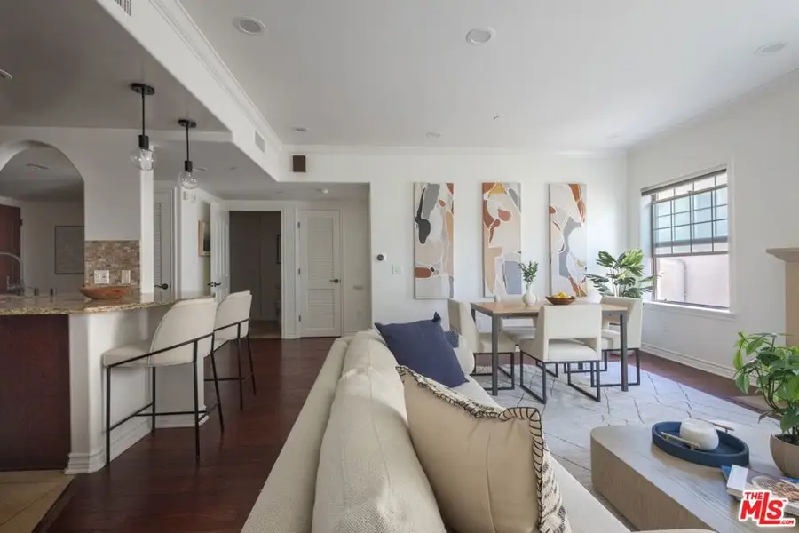 432 S Willaman Drive #301, Los Angeles, CA 90048 - #3