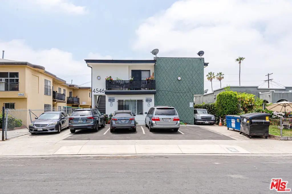 4546 W 17th Street, Los Angeles, CA 90019 - #1