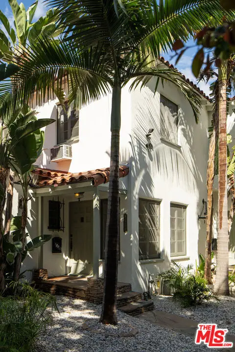 2320 N Beachwood Drive, Los Angeles, CA 90068 - #3