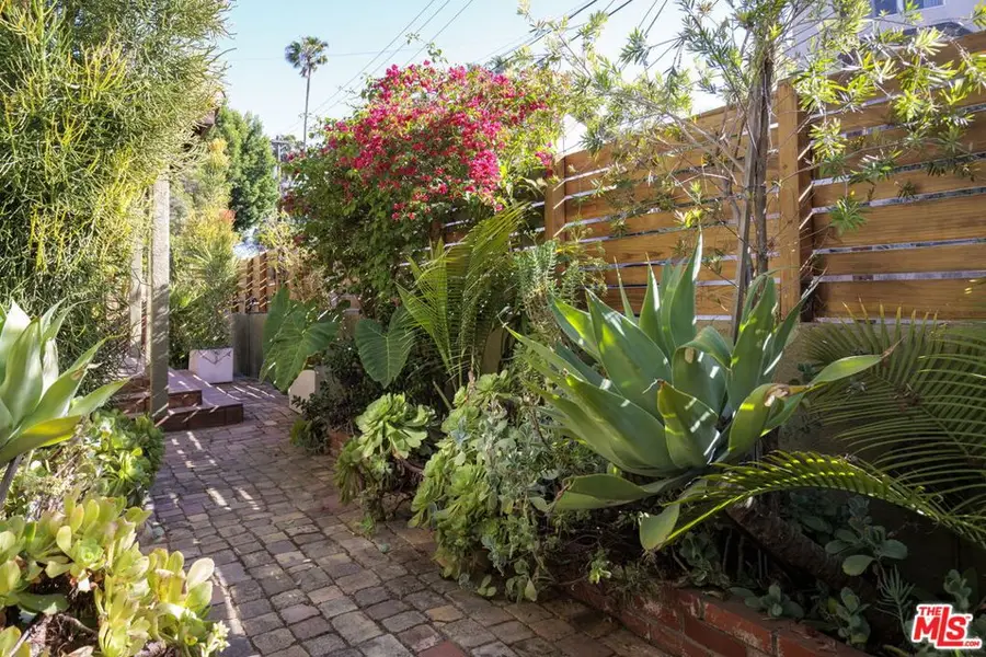 3409 Winslow Drive, Los Angeles, CA 90026 - #3