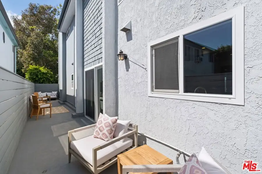 2912 Montana Avenue #2, Santa Monica, CA 90403 - #2