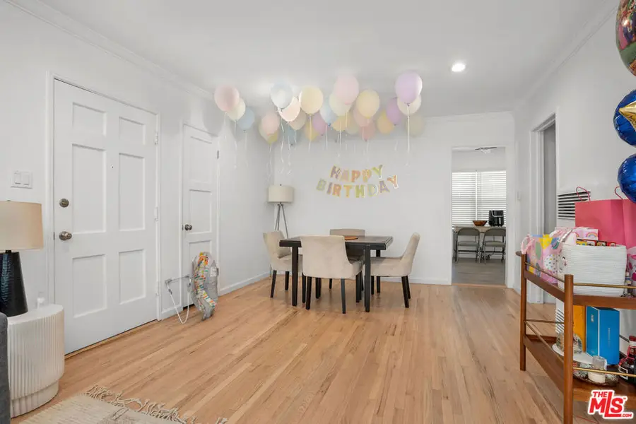 4259 Cahuenga Boulevard, Toluca Lake, CA 91602 - #2