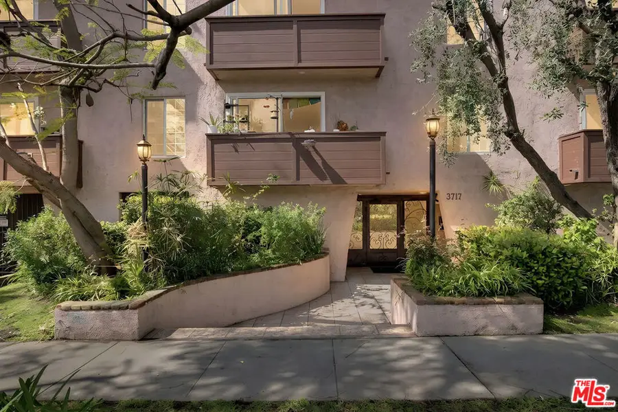 3717 Cardiff Avenue, Los Angeles, CA 90034 - #2