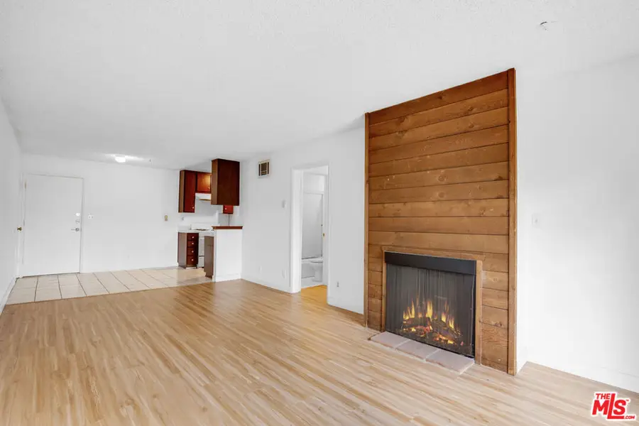 3717 Cardiff Avenue, Los Angeles, CA 90034 - #3