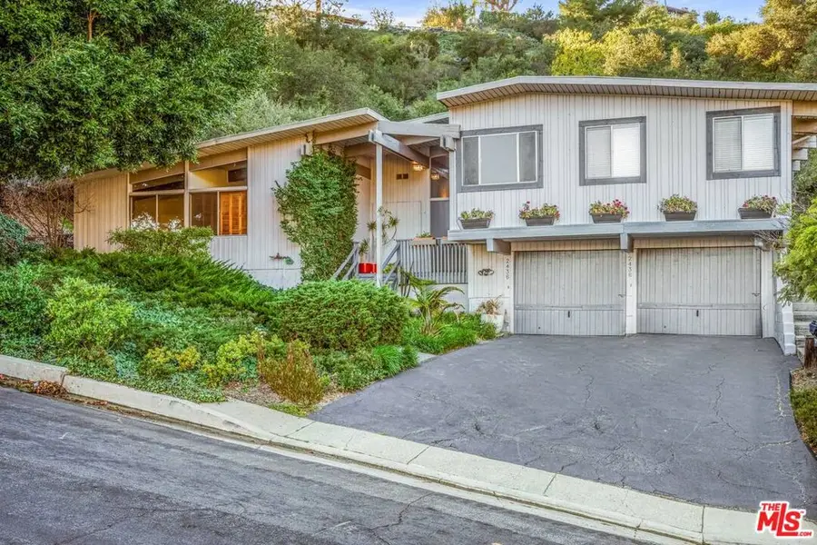 2436 Arbutus Drive, Los Angeles, CA 90049 - #2