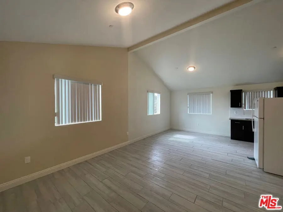 706 W 50th Street, Los Angeles, CA 90037 - #3