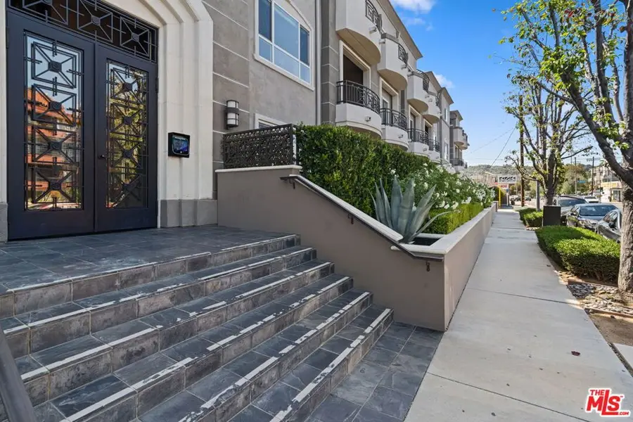 4424 Whitsett Avenue #303, Studio City, CA 91604 - #2