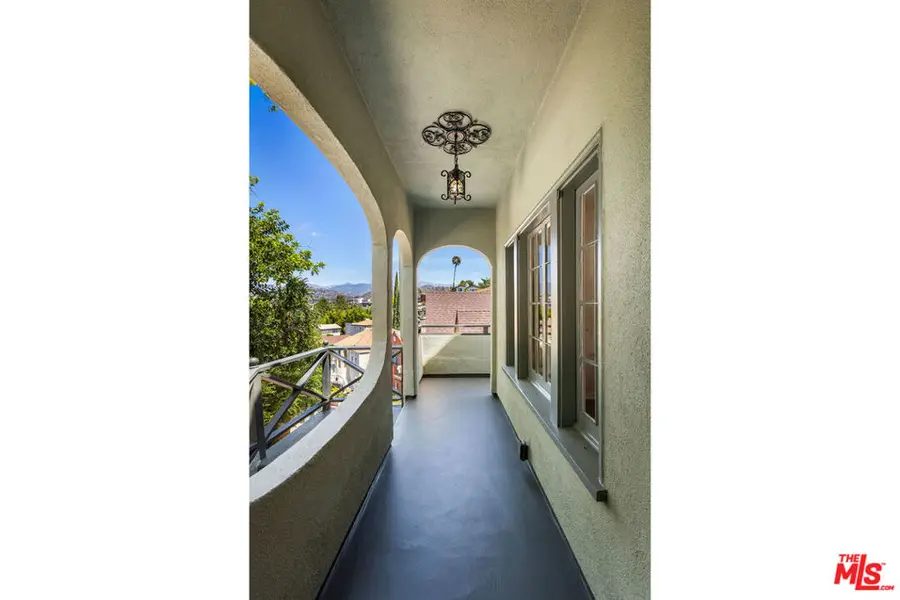 1012 Marion Drive, Glendale, CA 91205 - #3