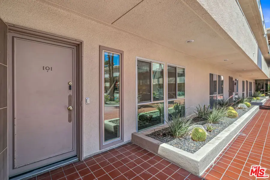 277 E Alejo Road #101, Palm Springs, CA 92262 - #3
