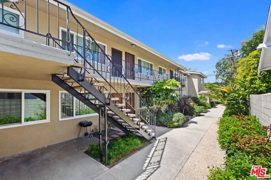 3011 E 4th Street, Long Beach, CA 90814 - #2