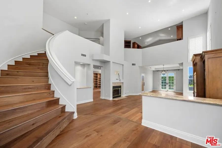 16778 Calle Arbolada, Pacific Palisades, CA 90272 - #3