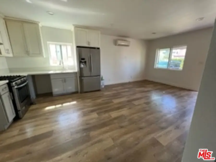 9638 S Hobart Boulevard, Los Angeles, CA 90047 - #3