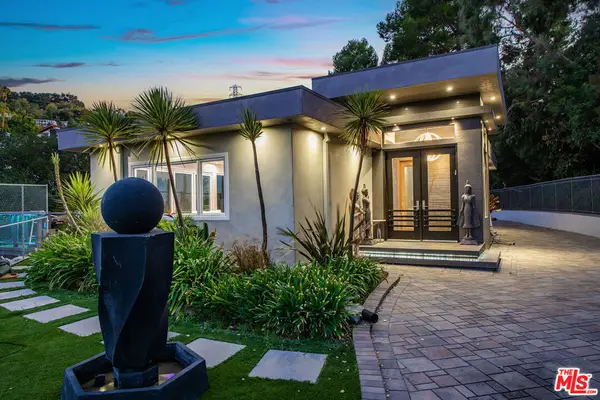 3430 Wrightwood Drive, Studio City, CA 91604