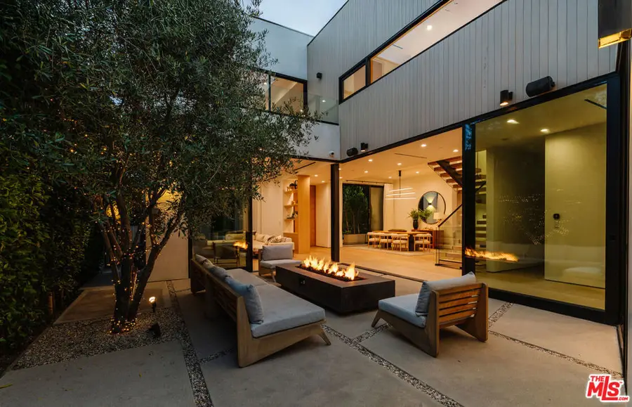 116 S Gretna Green Way, Los Angeles, CA 90049 - #2