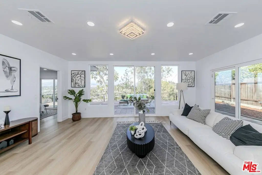 1832 Burnell Drive, Los Angeles, CA 90065 - #1